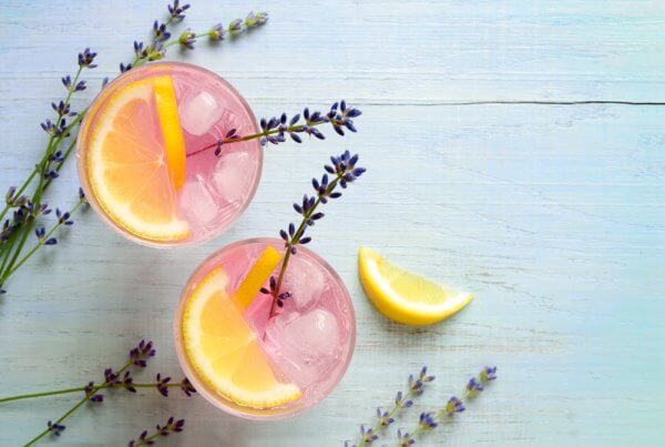 Lavender Lemonade cocktail 